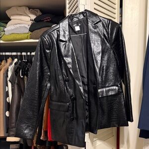 VENUS Black Textured Blazer